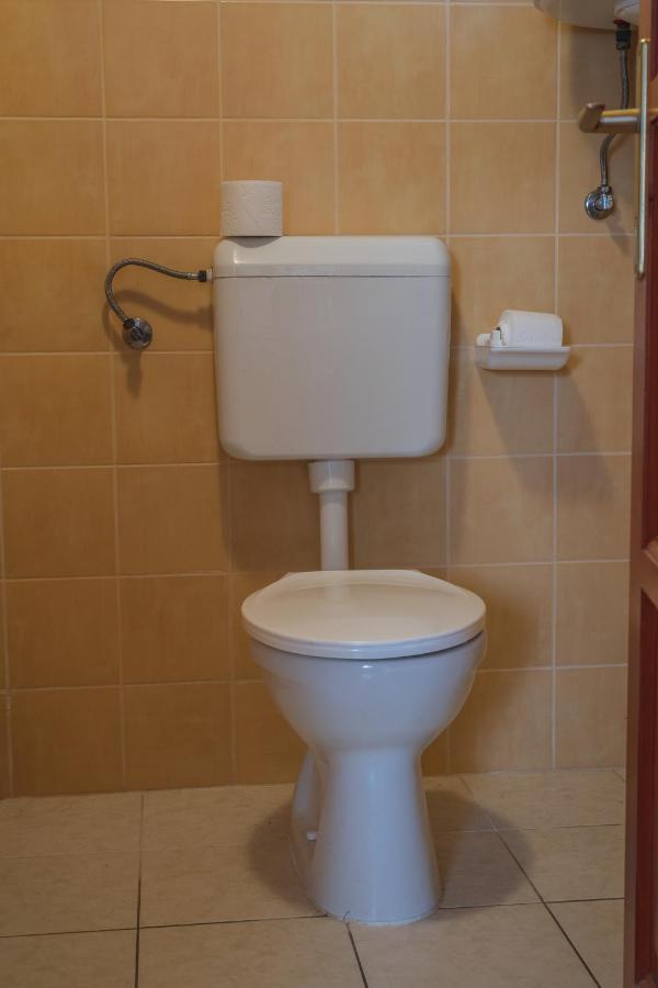 Olajos Apartman Hotel Berekfürdő Екстериор снимка